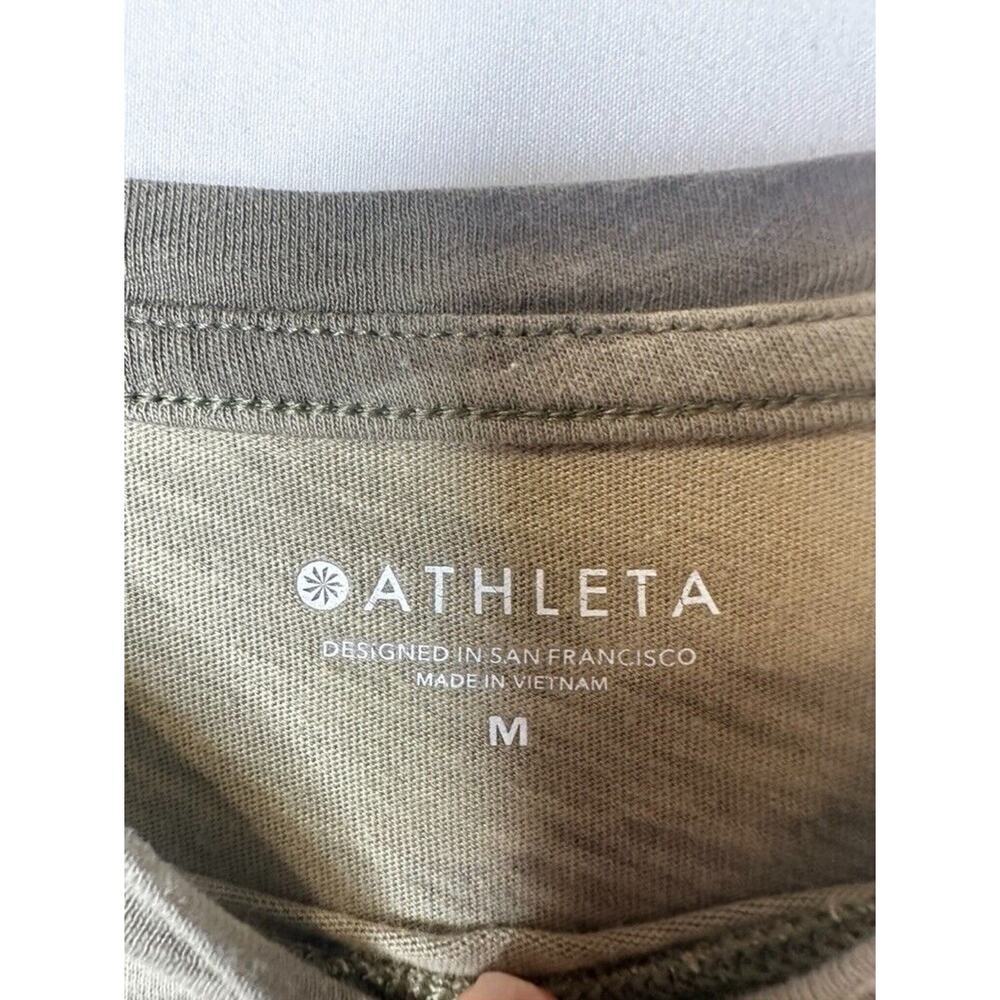 Athleta Tee Shirt Womens M Green Basic Camo Short Sleeve Crew - Picture 4 of 9